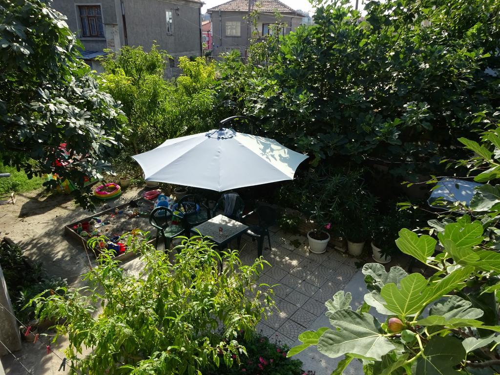 切尔诺莫雷茨 Hris酒店 外观 照片